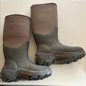 Muck Boot Company Wetland Boots Men’s 7/7.5 or Women’s 8/8.5